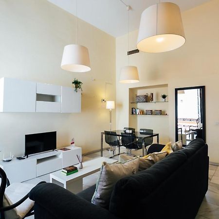 Alohamundi San Vicente Apartment Seville Exterior photo